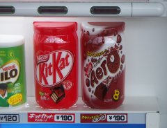 KitKat & Aero in Can